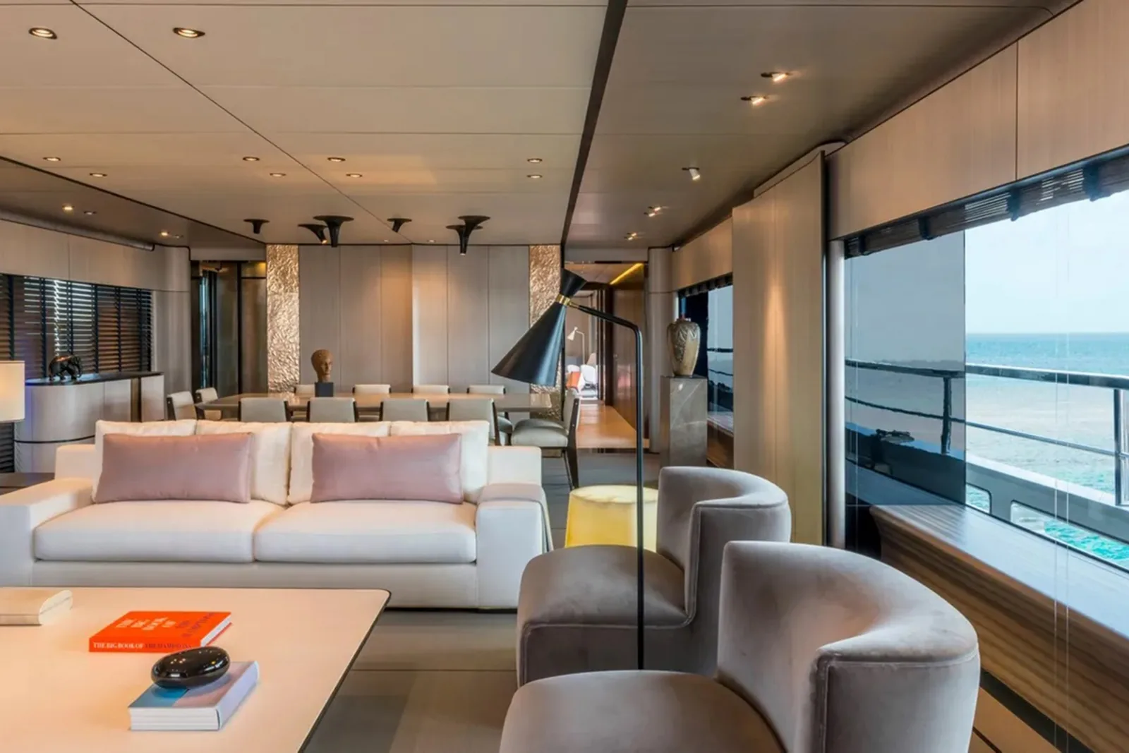 ENDEAVOUR 2 - photo 5 yacht charter Cannes
