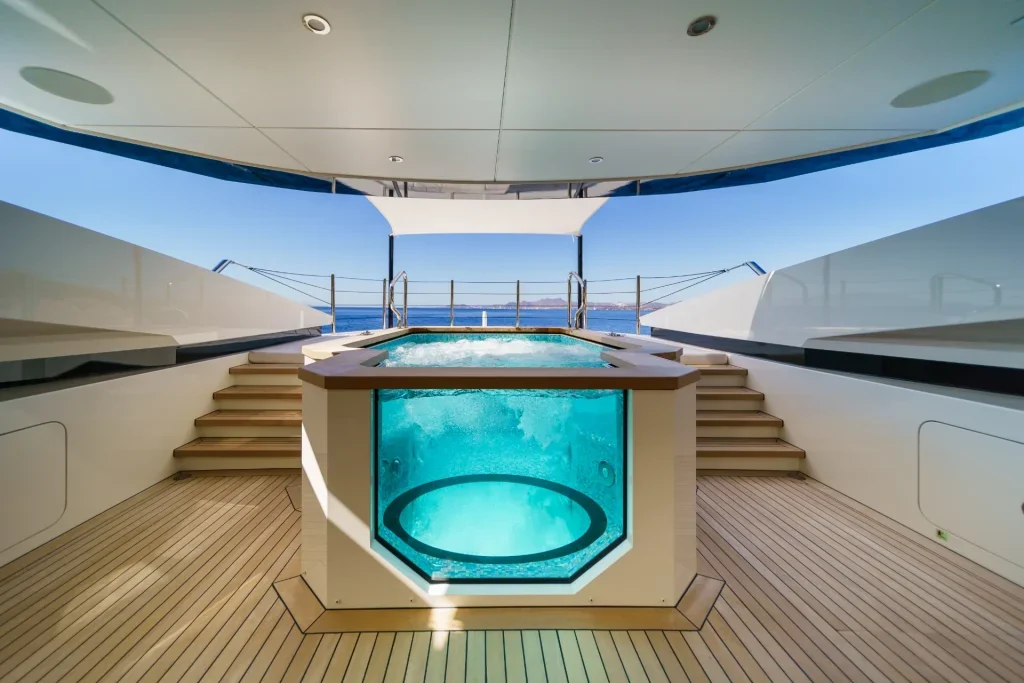 Eternal Spark - photo 7 yacht charter Cannes
