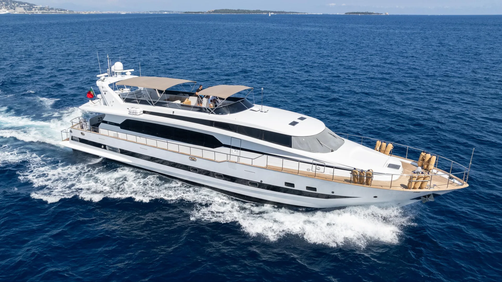 Faith - photo 2 yacht charter Cannes