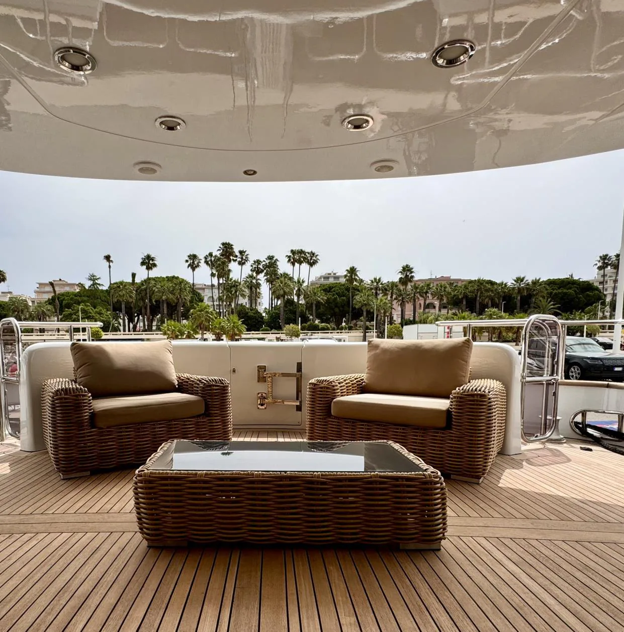 Faith - photo 6 yacht charter Cannes