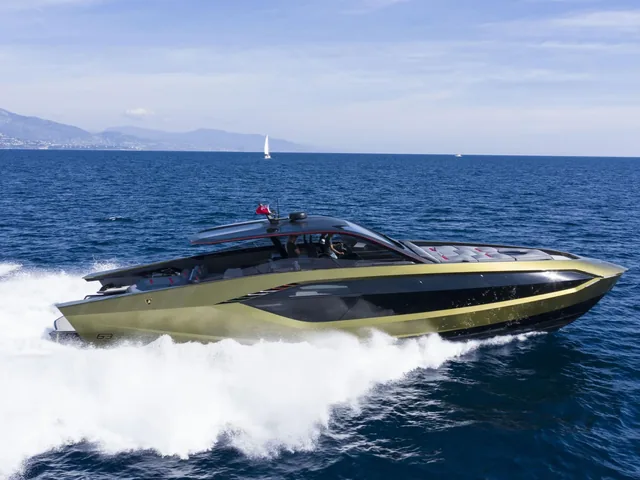 Fast One - yacht charter Cannes