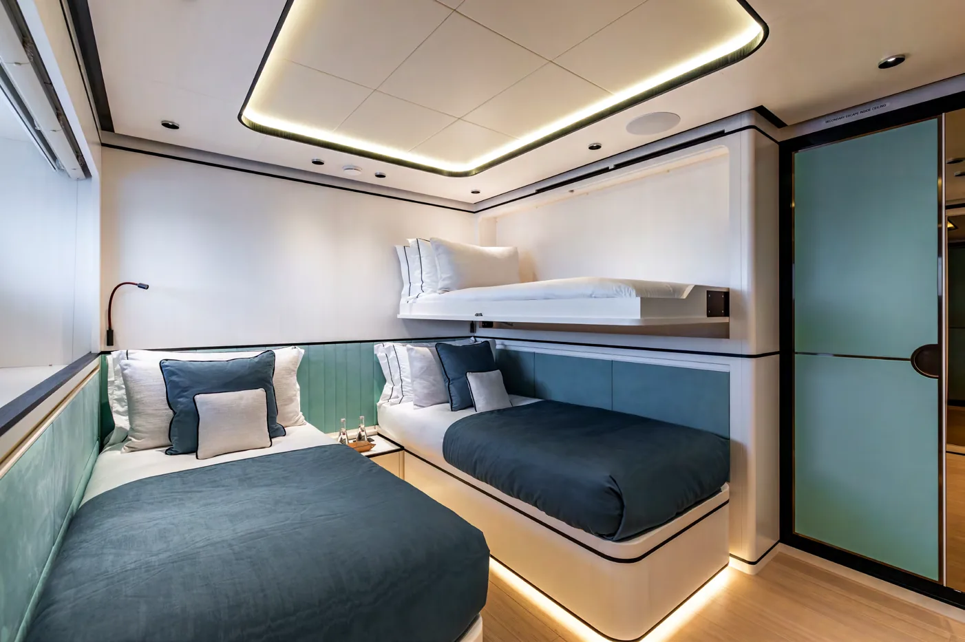 Felicita - photo 23 yacht charter Cannes