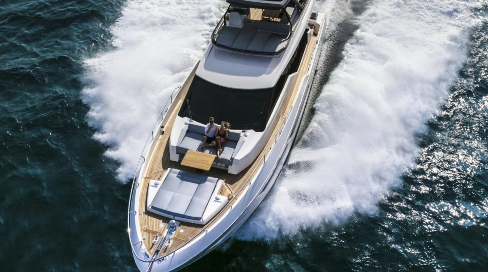 Ferretti 720 (Breeze) - photo 19 yacht charter Cannes