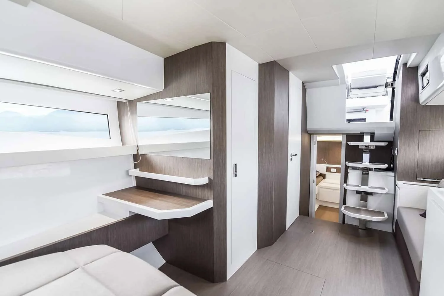 Fiart Mare 43 - photo 7 yacht charter Cannes