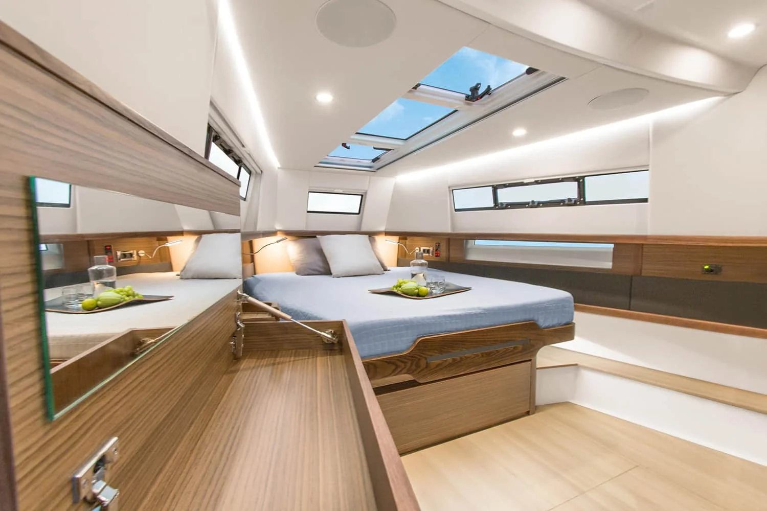 Fjord 44 Open - photo 17 yacht charter Cannes