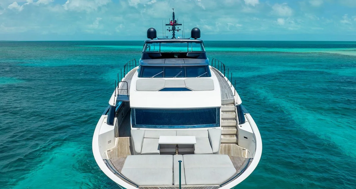 Gatsby - photo 1 yacht charter Miami