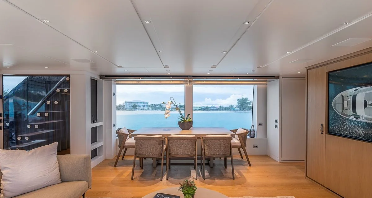 Gatsby - photo 6 yacht charter Miami