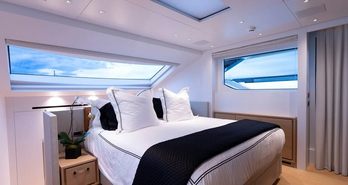 Gatsby - photo 14 yacht charter Miami