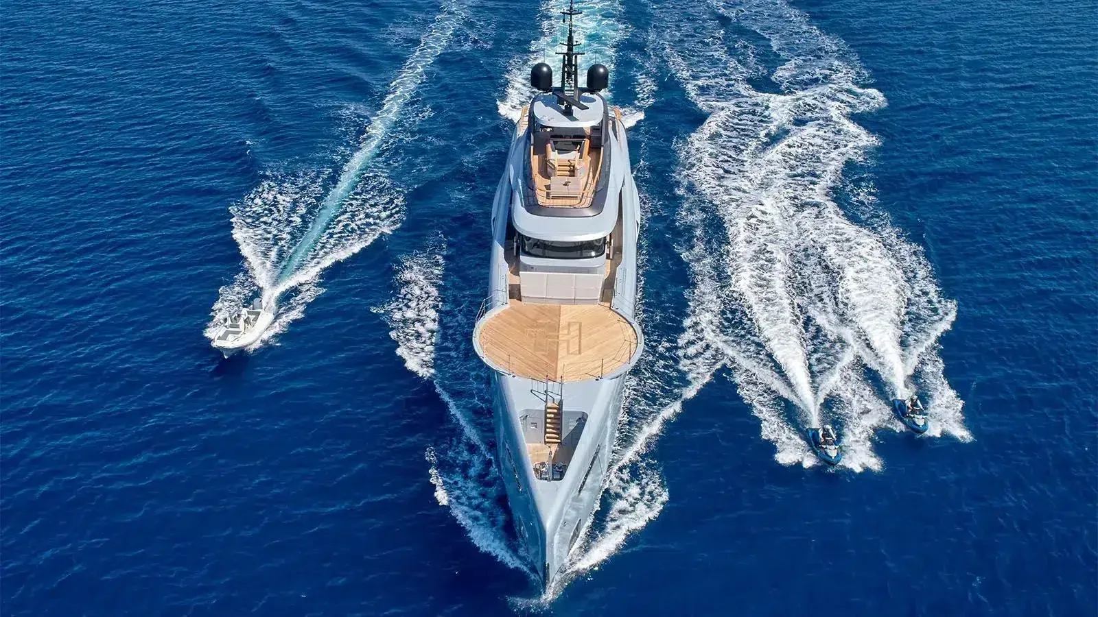 GECO - photo 2 yacht charter Cannes