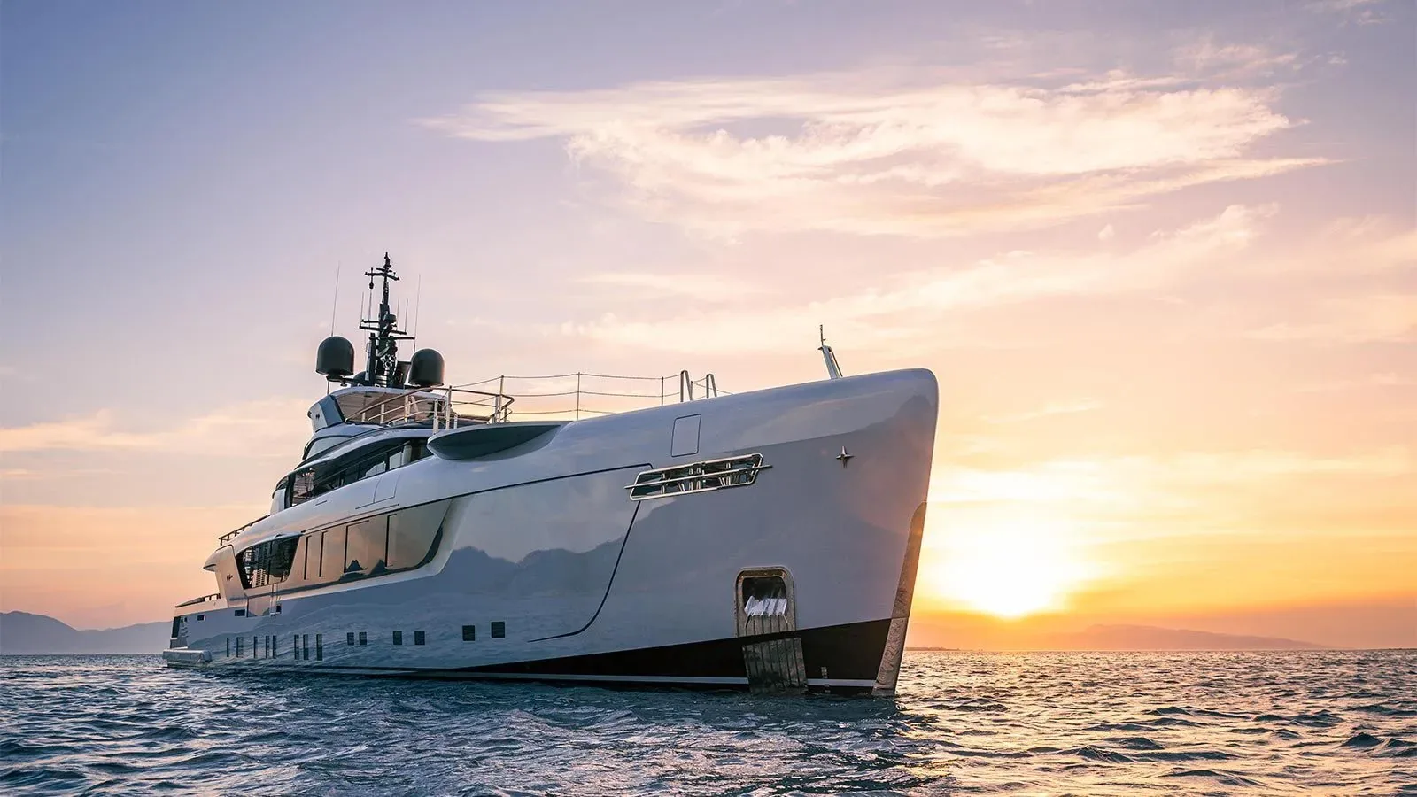 GECO - photo 6 yacht charter Cannes