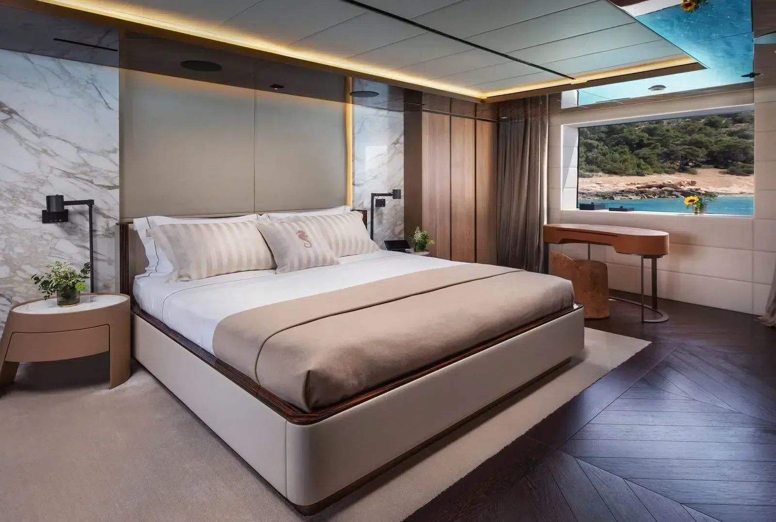 GECO - photo 28 yacht charter Cannes