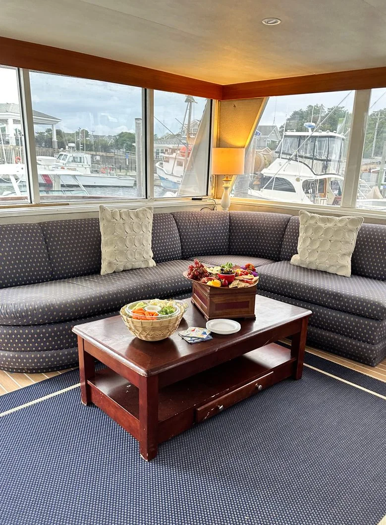 Gypsy - photo 2 yacht charter Miami