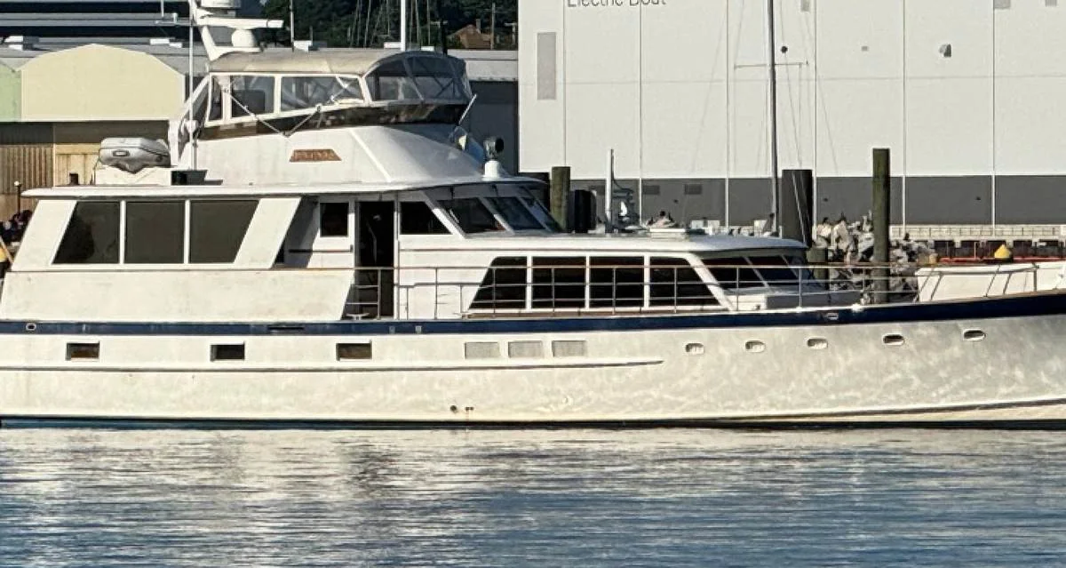 Gypsy - photo 5 yacht charter Miami