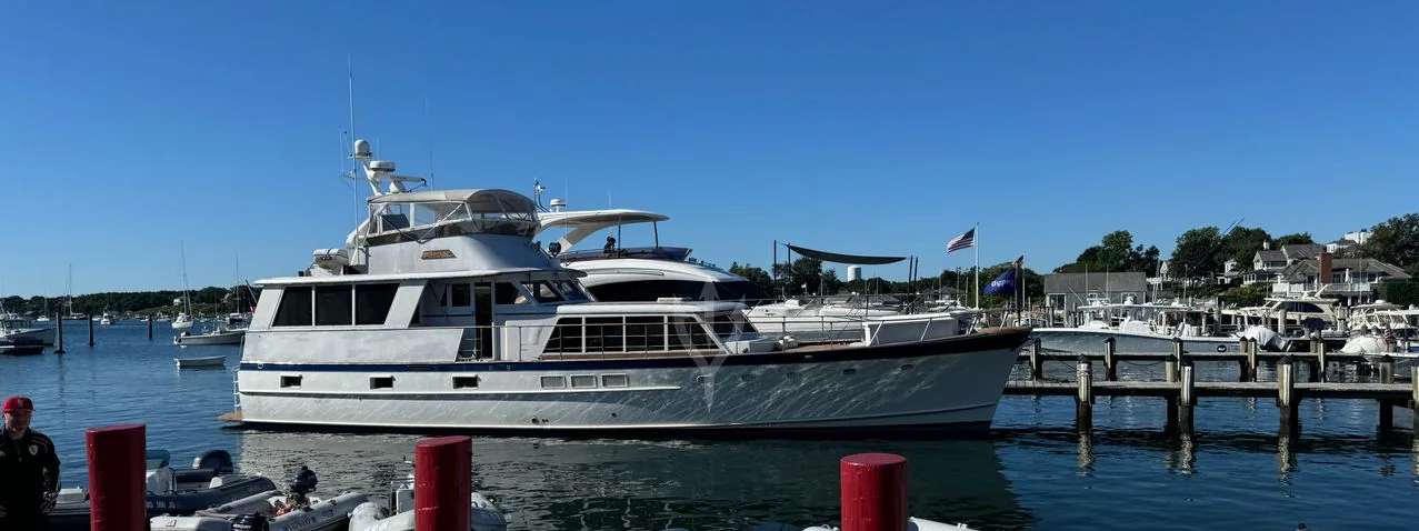 Gypsy - photo 6 yacht charter Miami