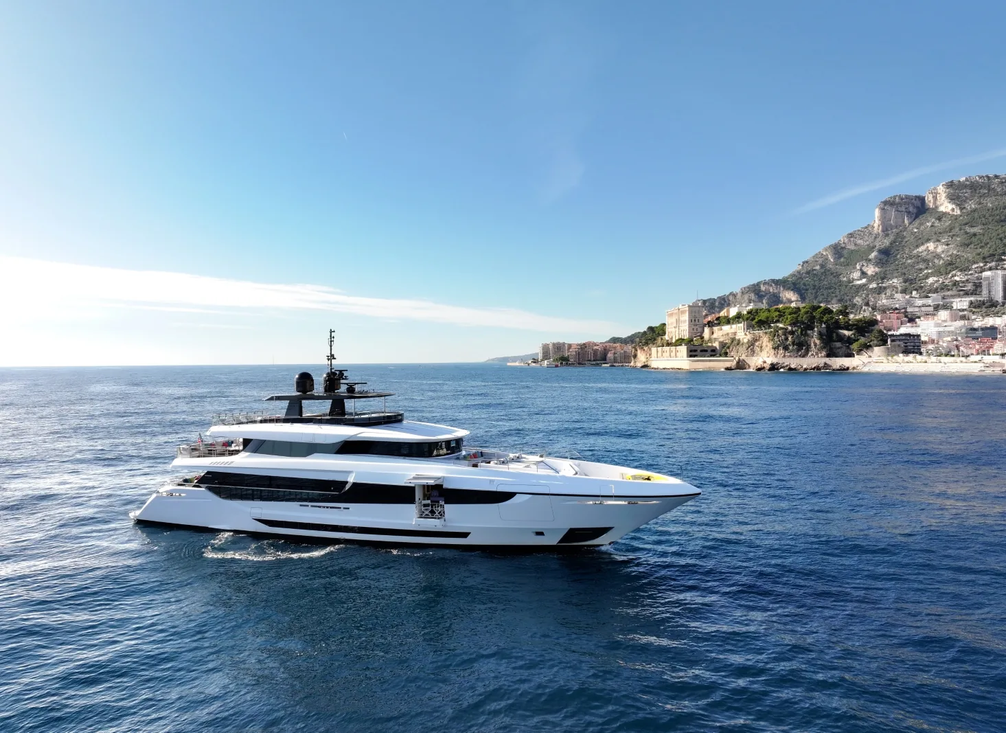 HALARA - photo 1 yacht charter Cannes