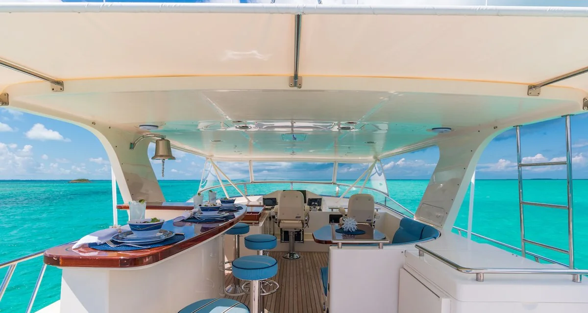 Halcyon Seas - photo 2 yacht charter Miami