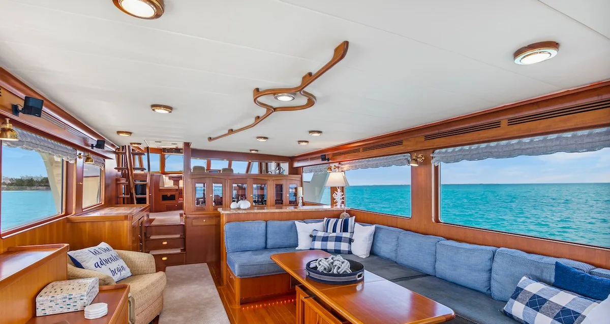 Halcyon Seas - photo 6 yacht charter Miami