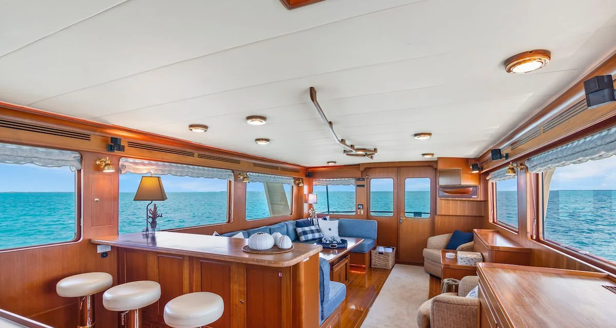 Halcyon Seas - photo 8 yacht charter Miami