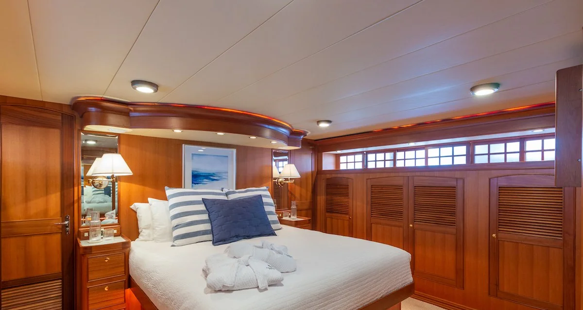 Halcyon Seas - photo 11 yacht charter Miami