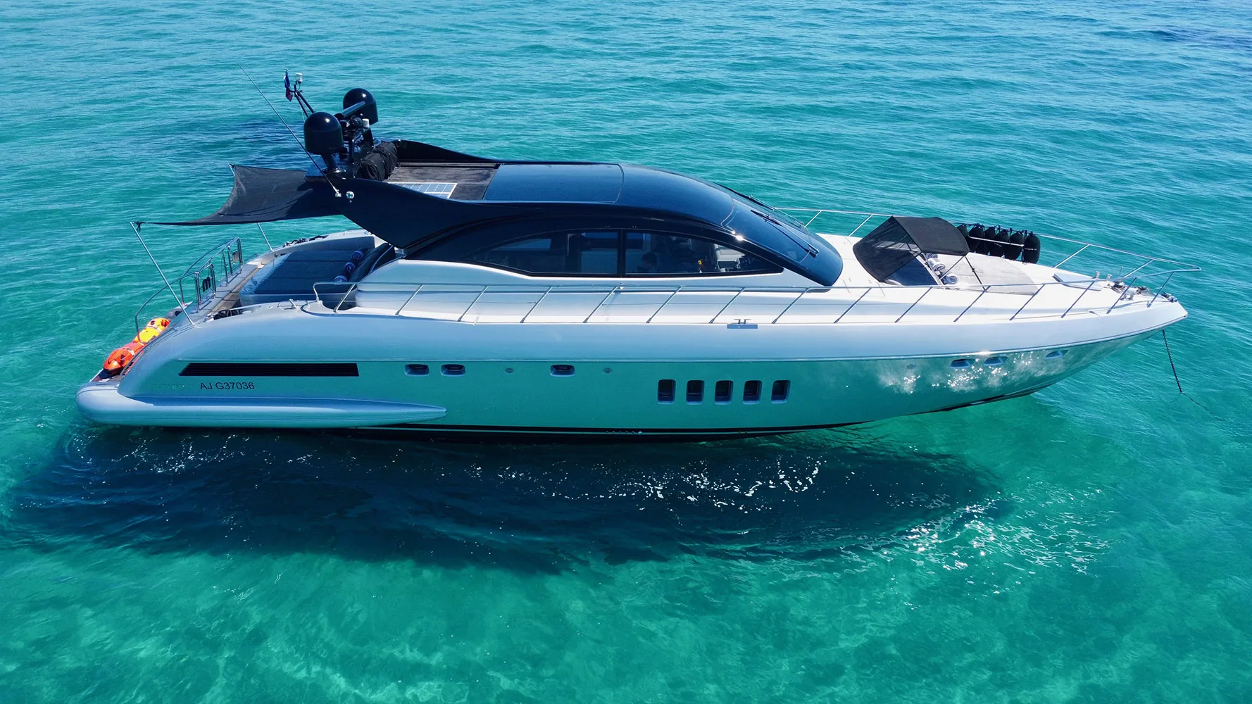 HELIOS - photo 5 yacht charter Cannes