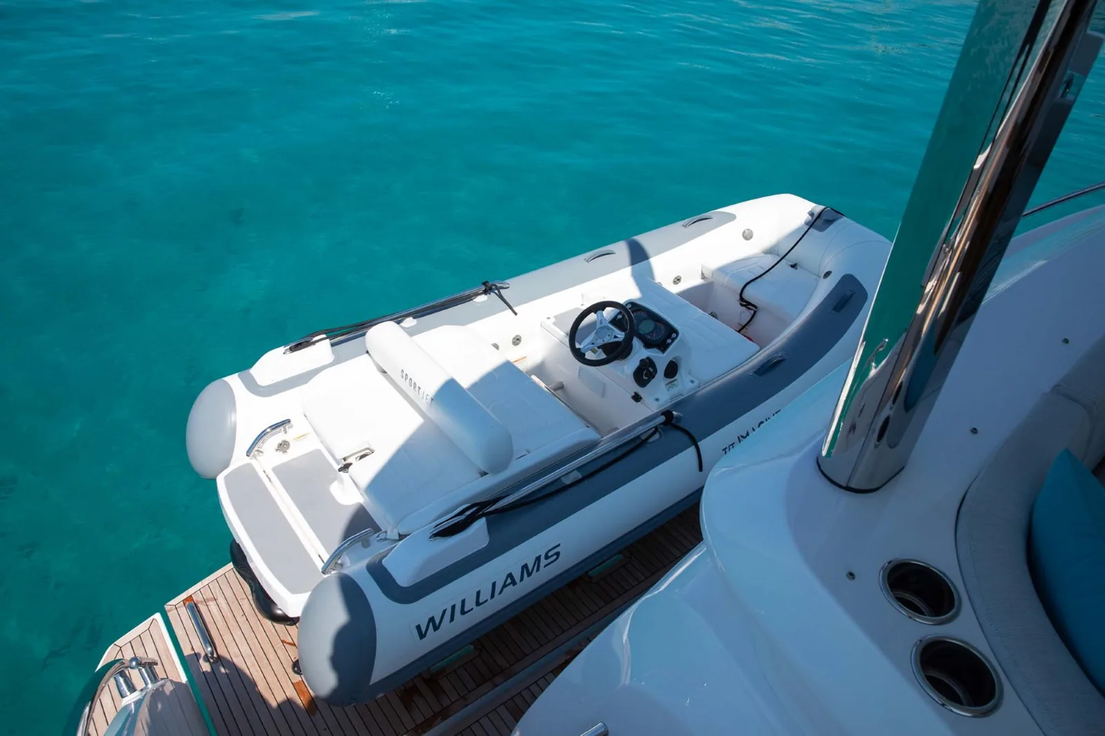 IMAGINE - photo 10 yacht charter Cannes