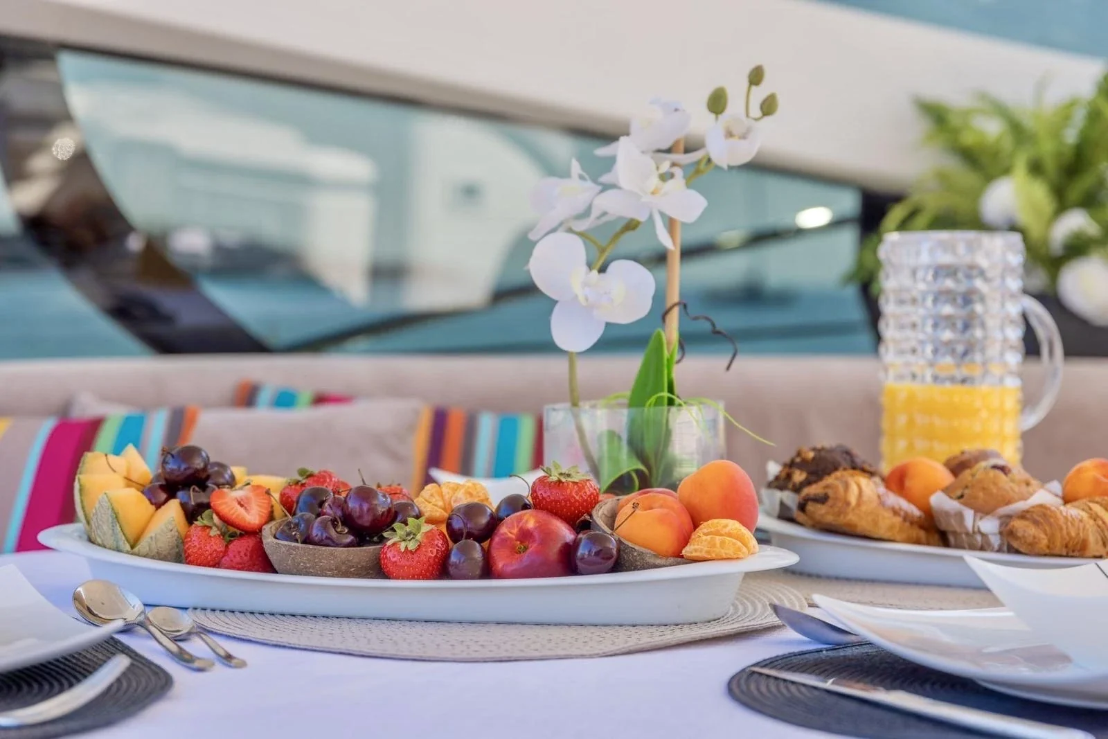 Imperium - photo 6 yacht charter Cannes