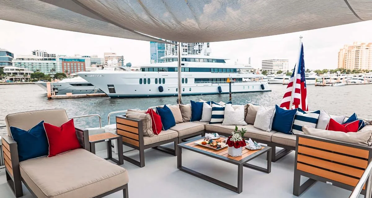 Indy - photo 3 yacht charter Miami