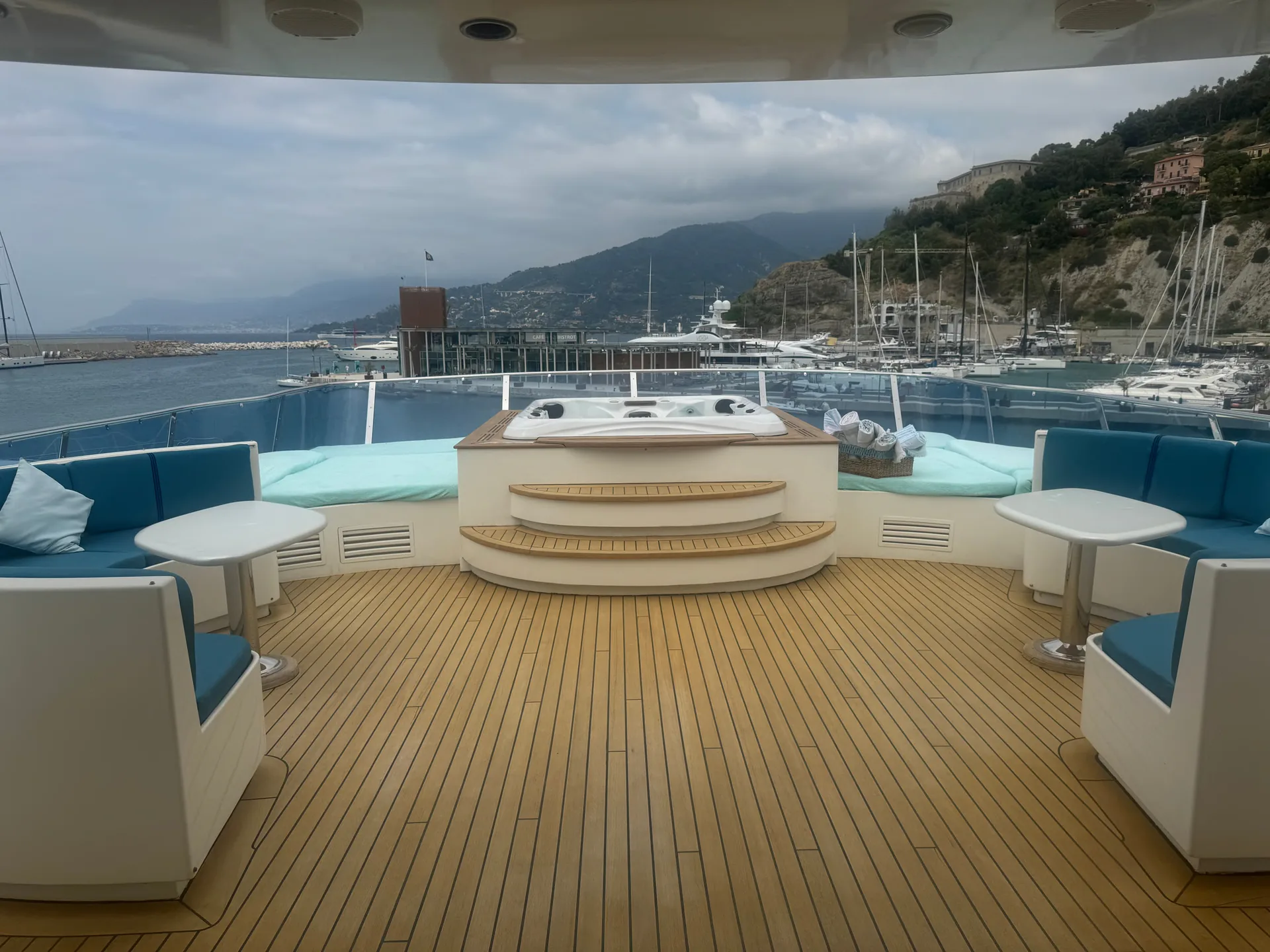 Irama - photo 31 yacht charter Cannes