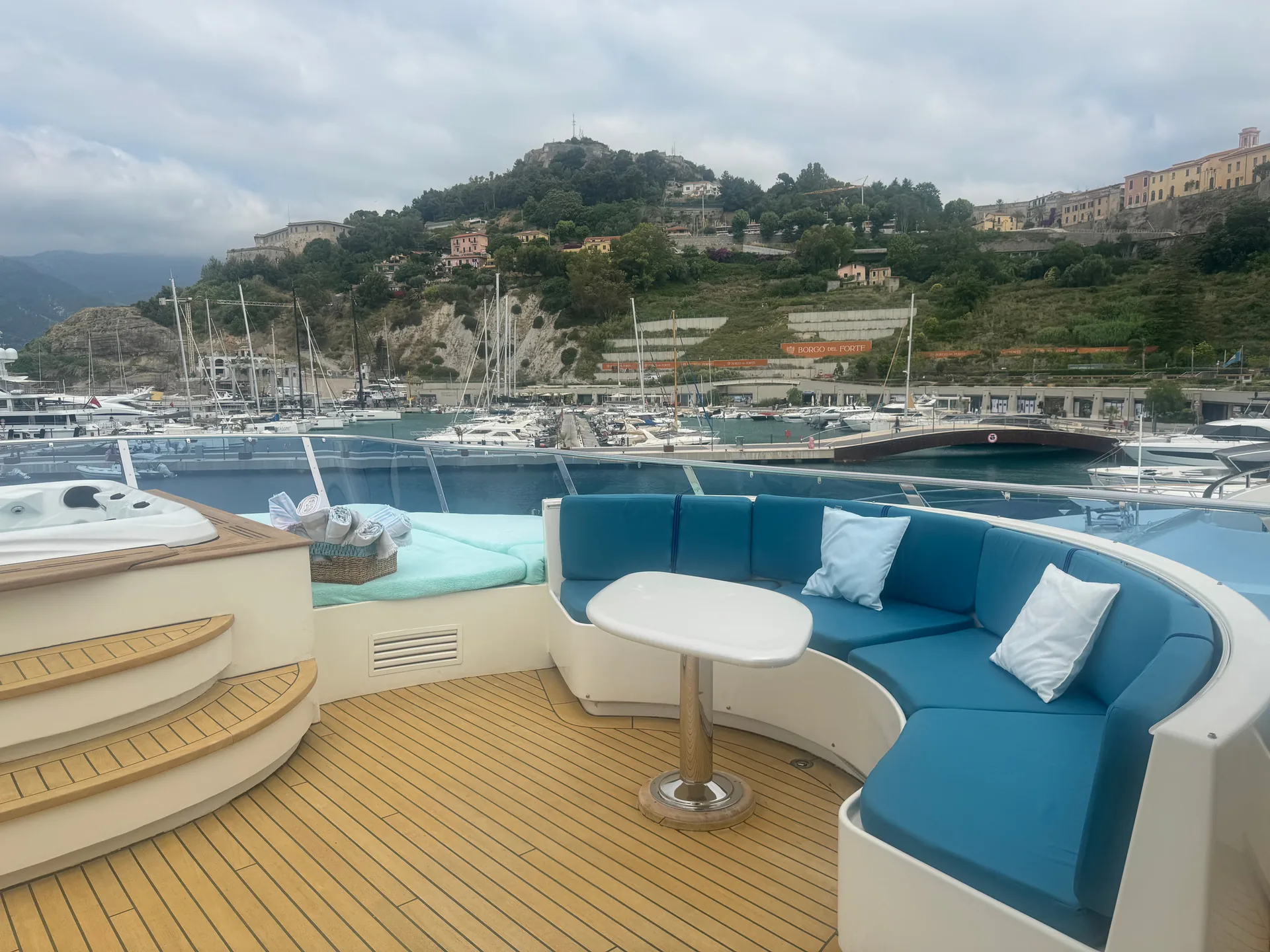 Irama - photo 32 yacht charter Cannes