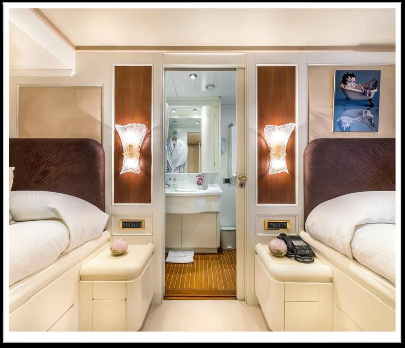 Jojo - photo 10 yacht charter Cannes