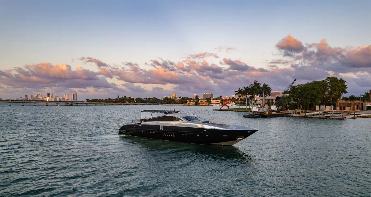 Just For Fun - photo 4 yacht charter Miami