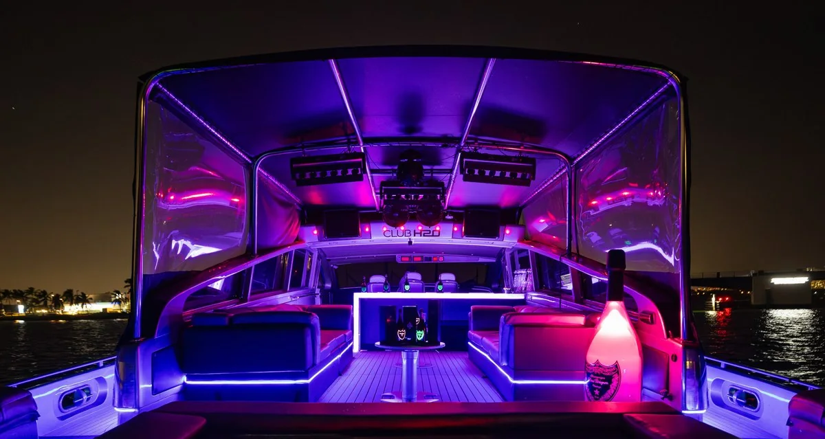 Just For Fun - photo 8 yacht charter Miami