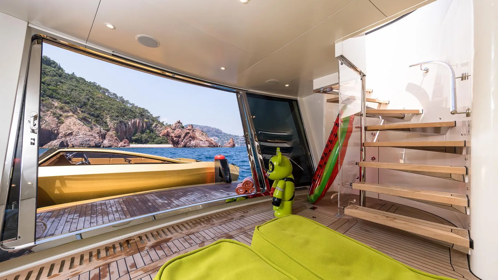 KHALILAH - photo 10 yacht charter Cannes