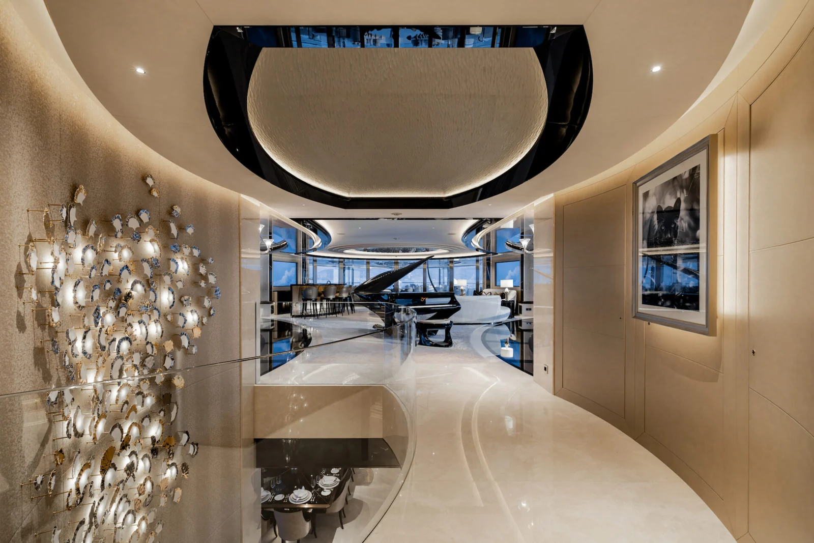 Kismet - photo 9 yacht charter Cannes