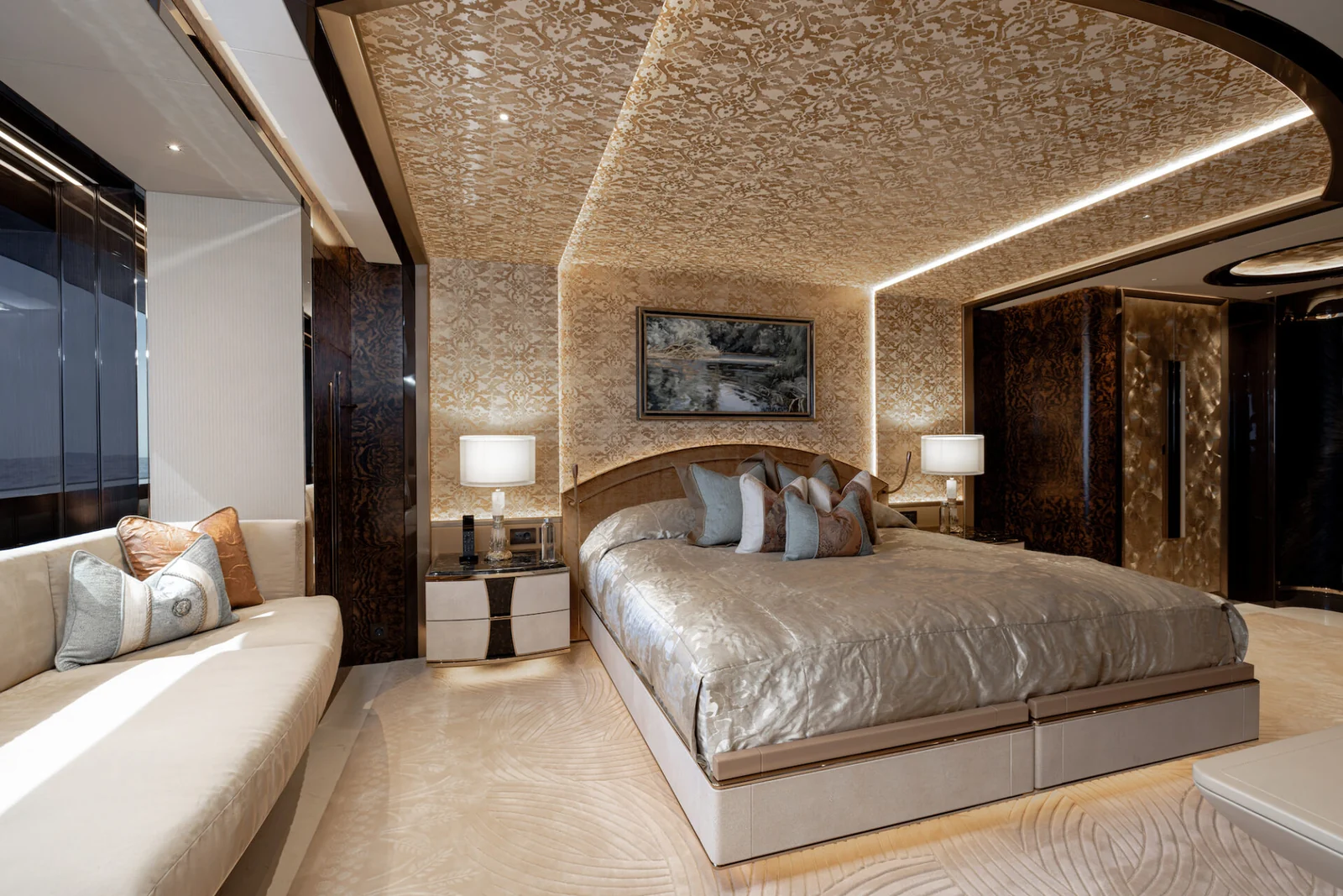 Kismet - photo 17 yacht charter Cannes