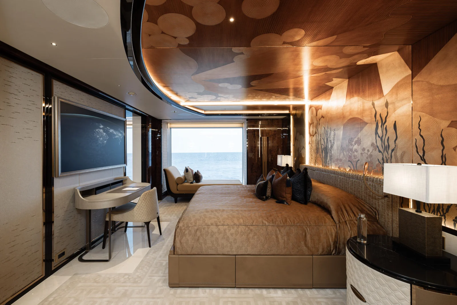 Kismet - photo 19 yacht charter Cannes