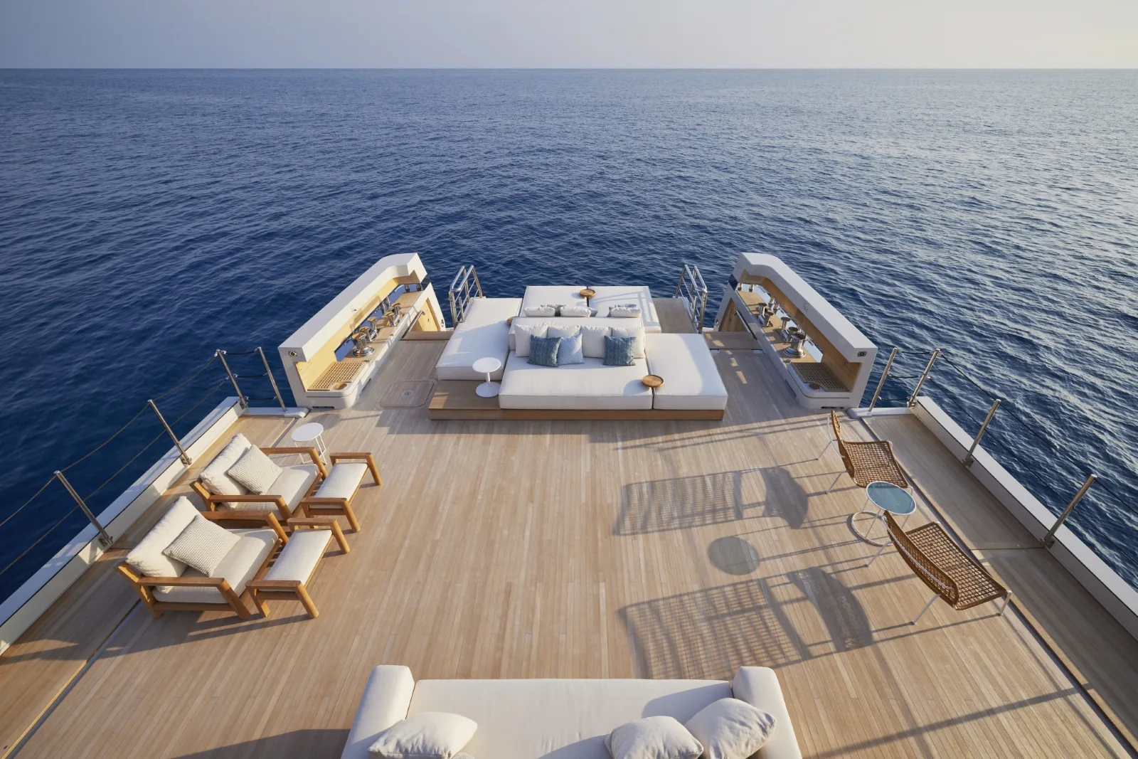 LA LA LAND - photo 9 yacht charter Cannes