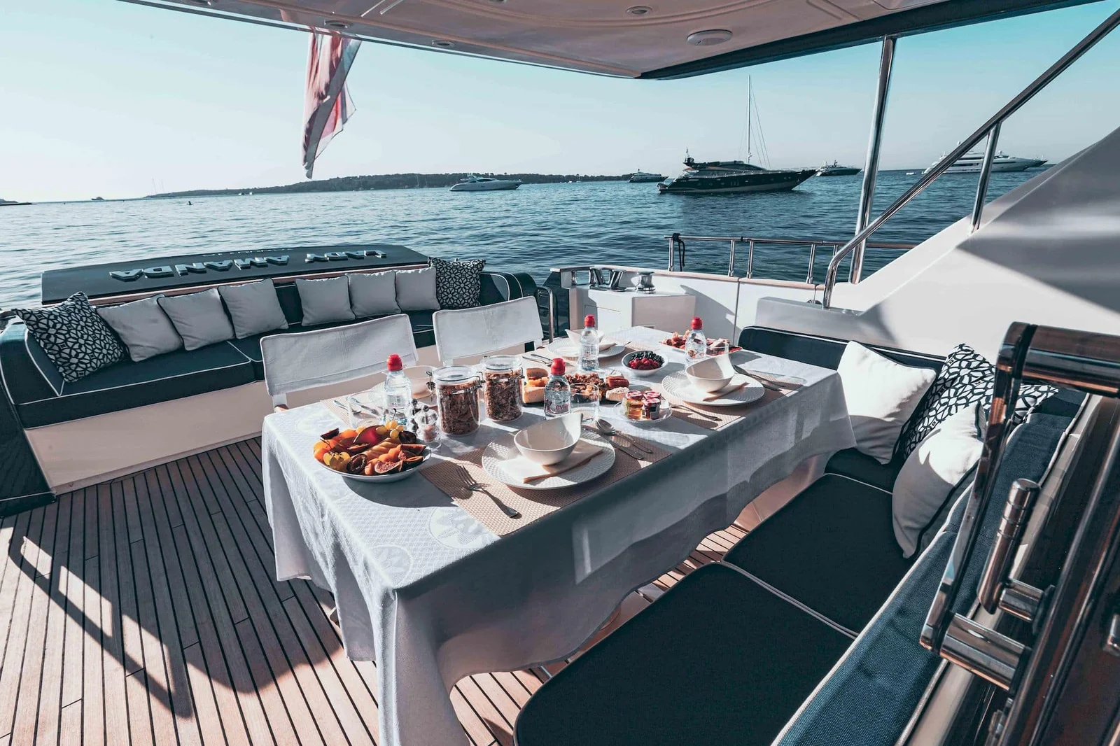 Lady Amanda - photo 3 yacht charter Cannes