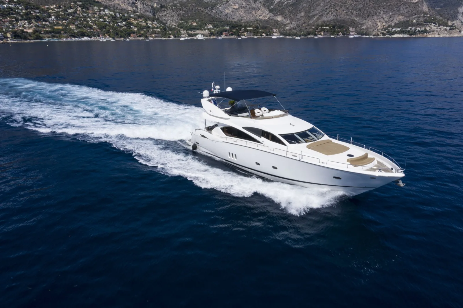 LADY YOUSRA - photo 3 yacht charter Cannes