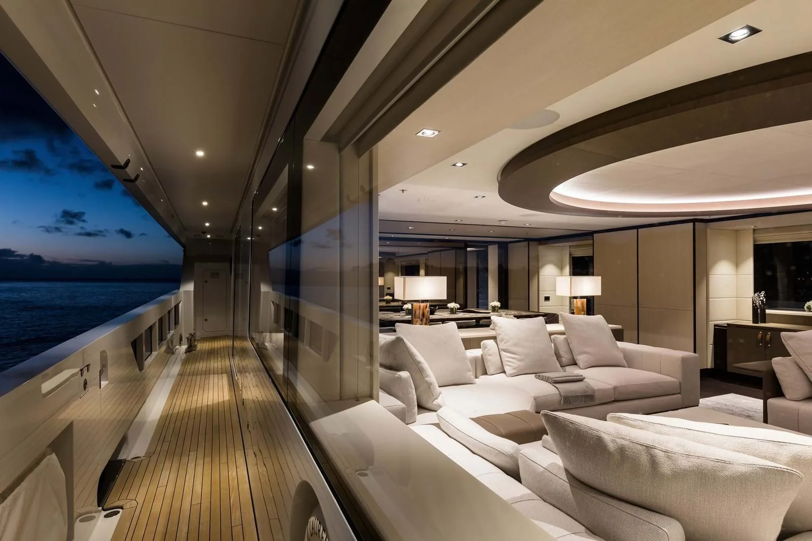 LAURENTIA - photo 20 yacht charter Cannes