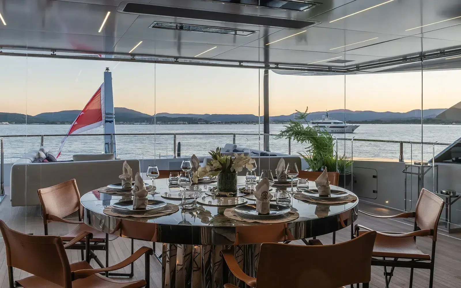 LEL - photo 12 yacht charter Cannes