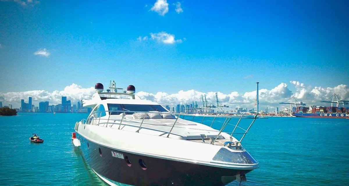 Leonardo - photo 1 yacht charter Miami