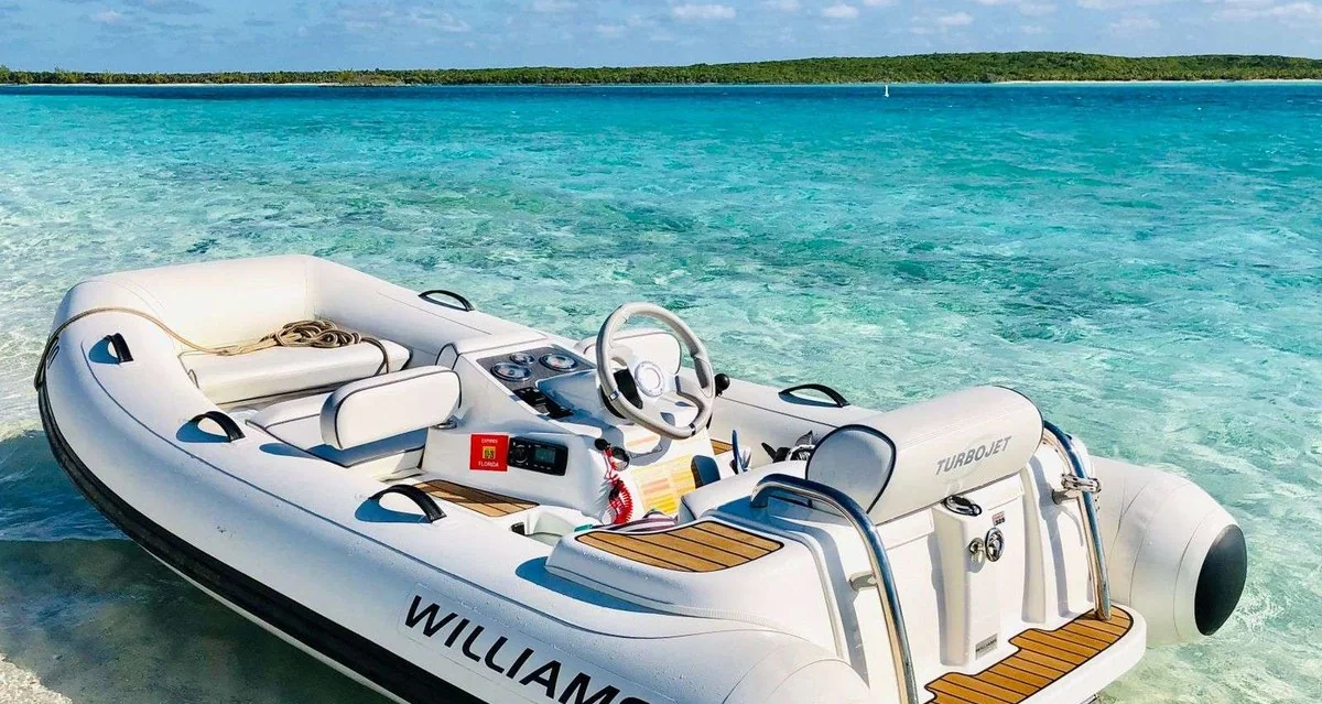 Leonardo - photo 15 yacht charter Miami