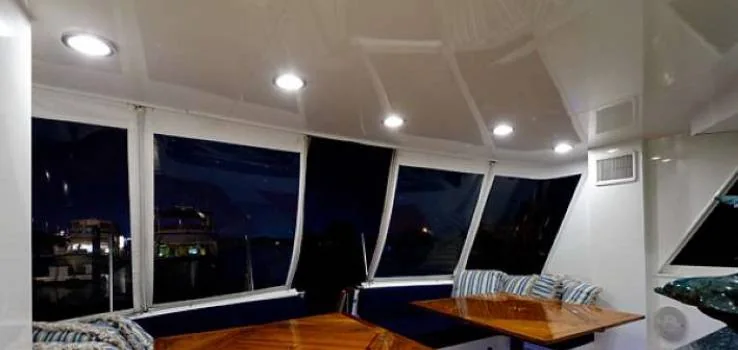 Lifter - photo 14 yacht charter Miami