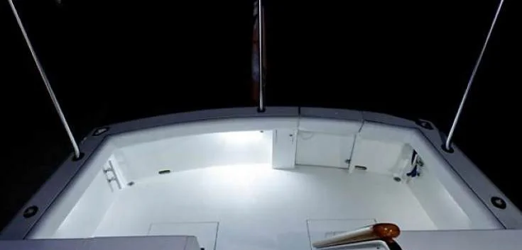 Lifter - photo 15 yacht charter Miami