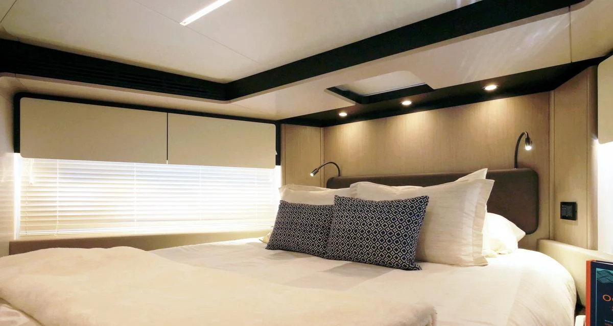 Liquid Asset - photo 8 yacht charter Miami