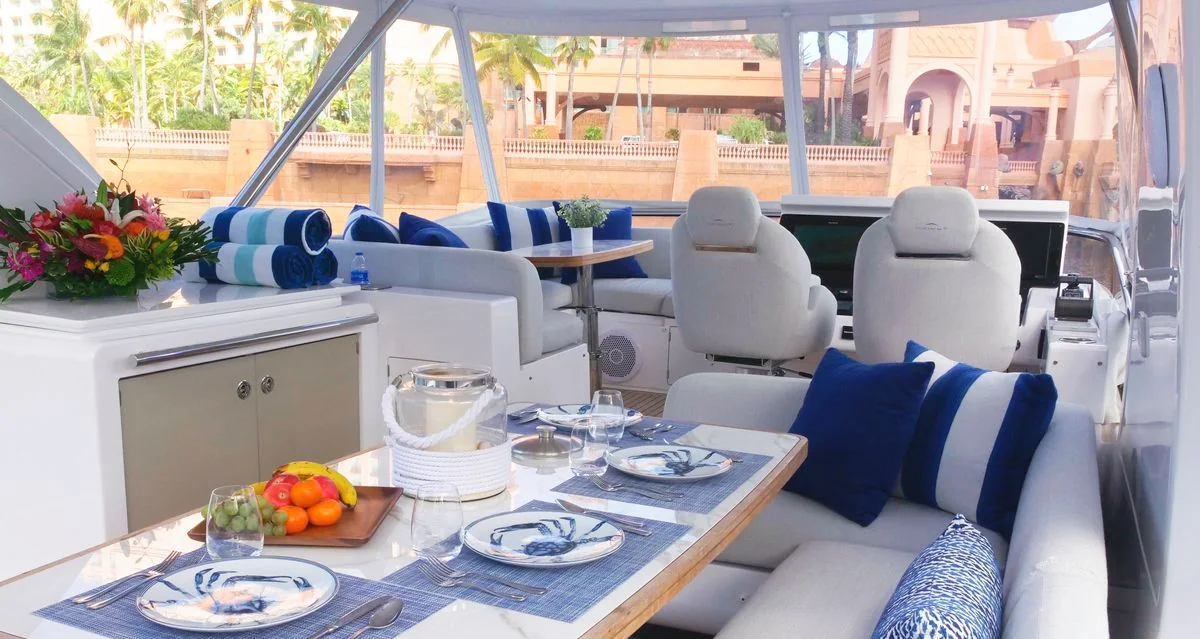 Liquid Asset - photo 14 yacht charter Miami