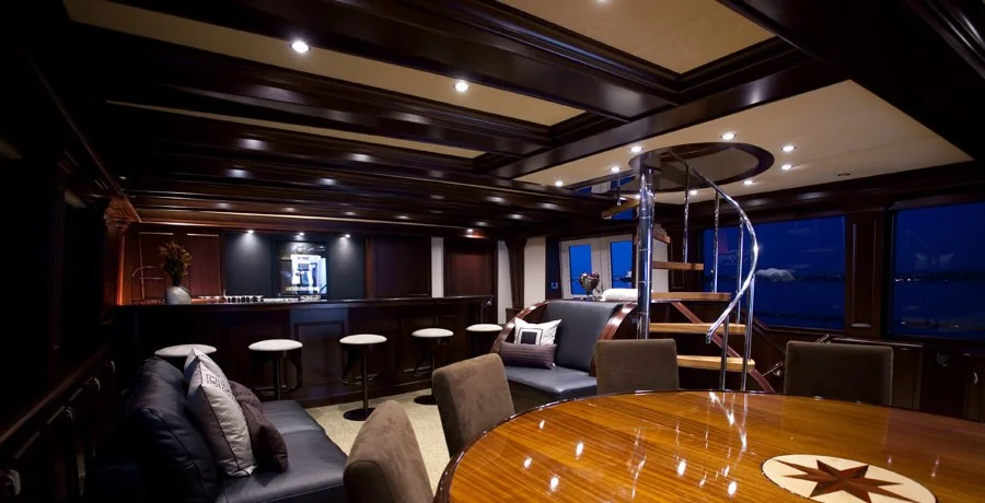 Liquidity - photo 7 yacht charter Miami