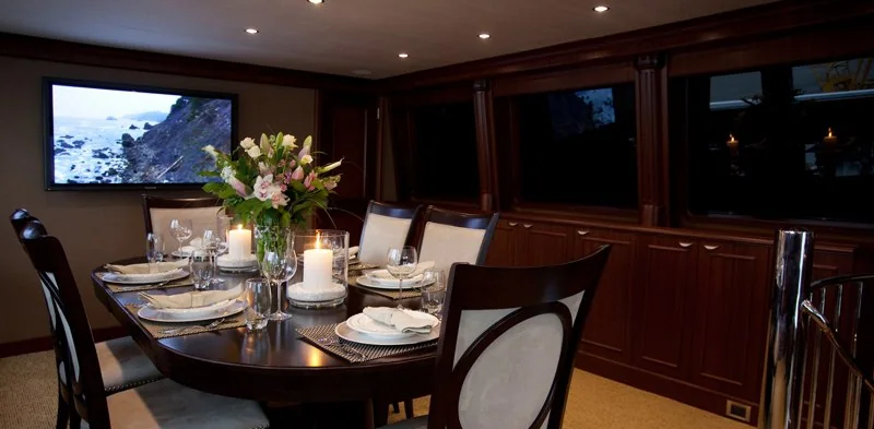 Liquidity - photo 9 yacht charter Miami