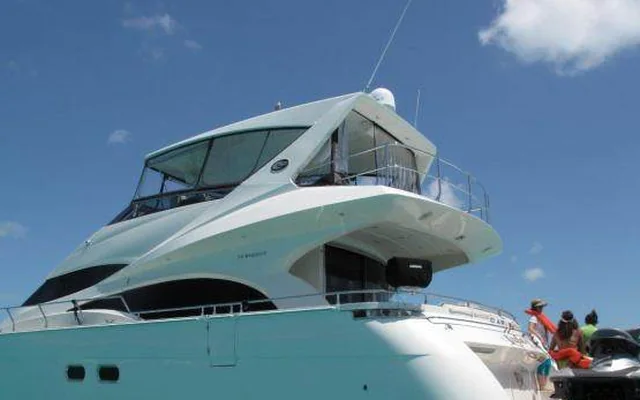 Little Castle - yacht charter Miami